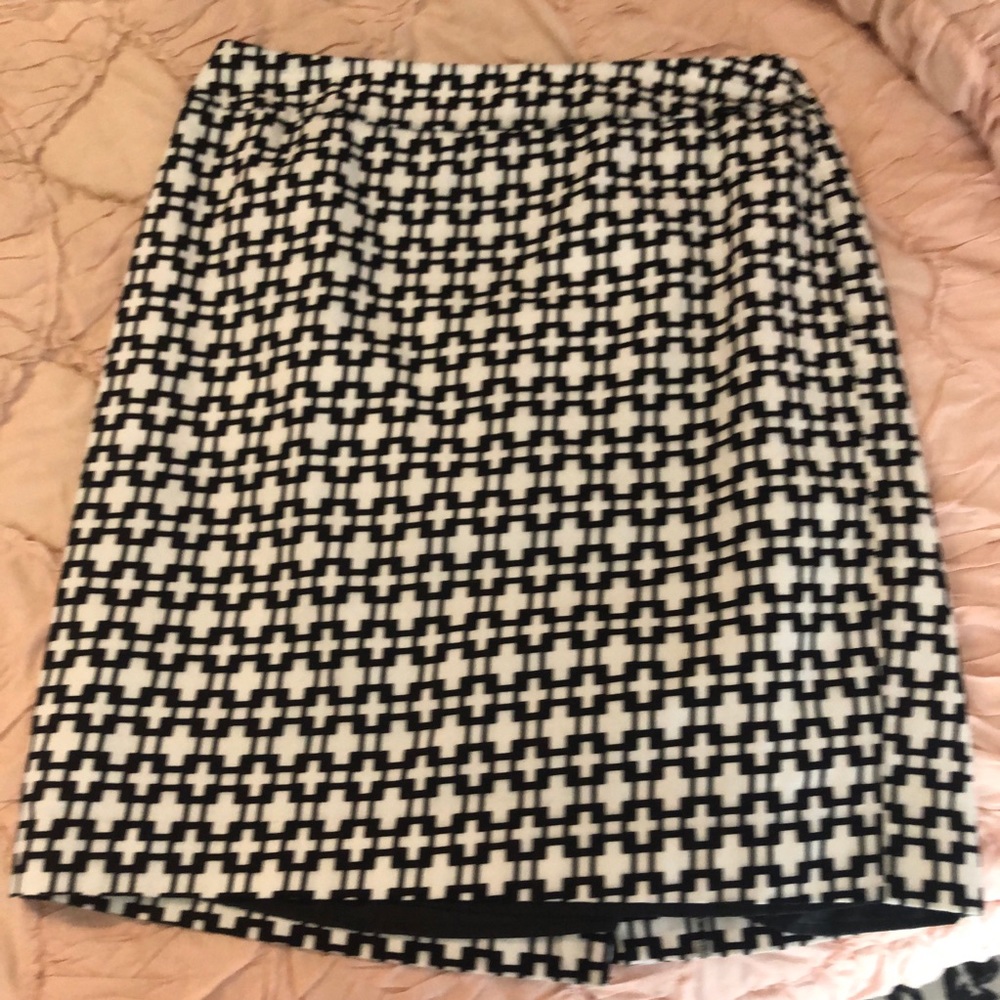 Year round skirt